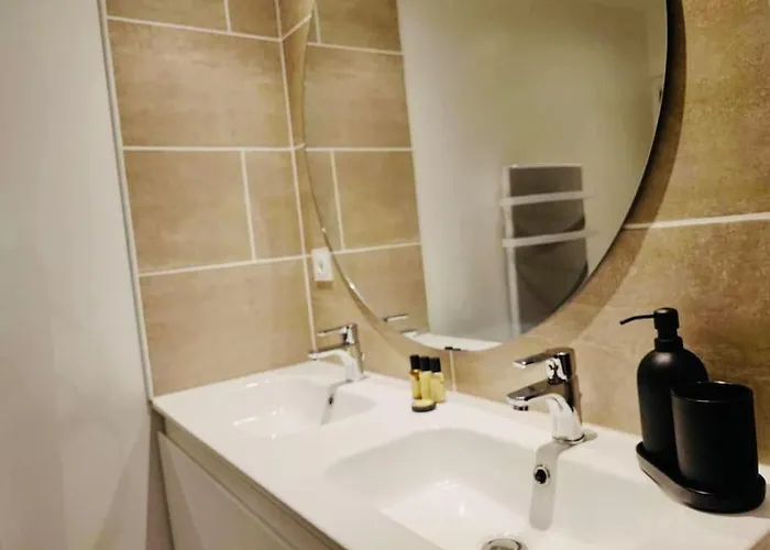 Le Rendez Vous - 4 Etoiles - Parking Gratuit